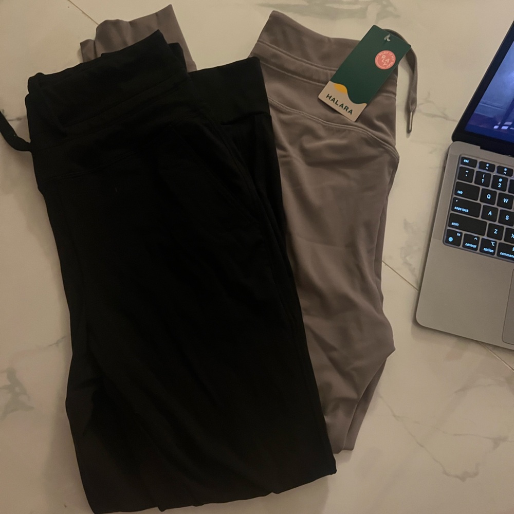brand new halara joggers